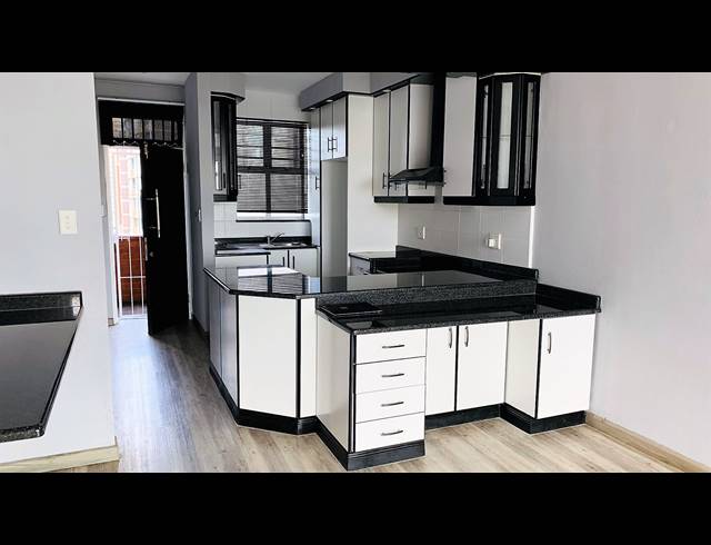 2.5 BEDROOM APARTMENT TO LET IN NORTH BEACH